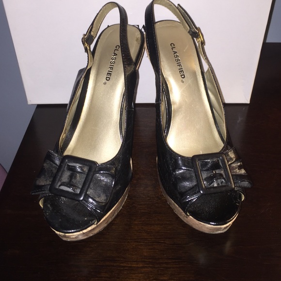 Patten leather summer shoes