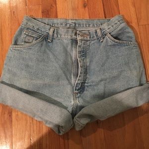 Vintage Wrangler High Waisted Shorts