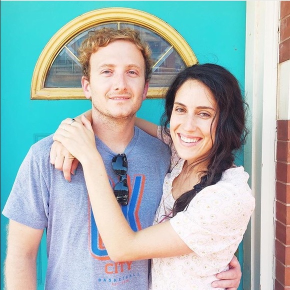 Meet your Posher, Lori - Picture 2 of 4