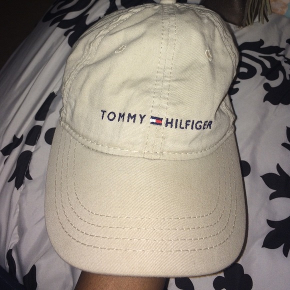 Baseball cap (ON HOLD)
