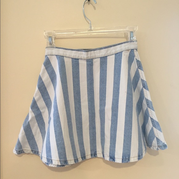 American Apparel Denim Circle Skirt - Picture 3 of 4