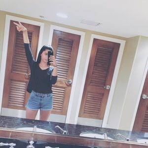 Meet your Posher, Meaghan