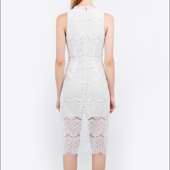 LOVELY LACE DRESS - Picture 3 of 3