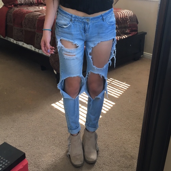 Ripped boyfriend jeans