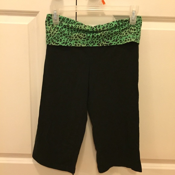 Energie Cropped Yoga Pants