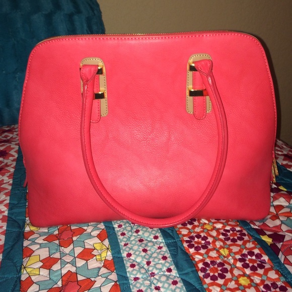 MAKE AN OFFER OF A PRICE YOU LIKE‼️