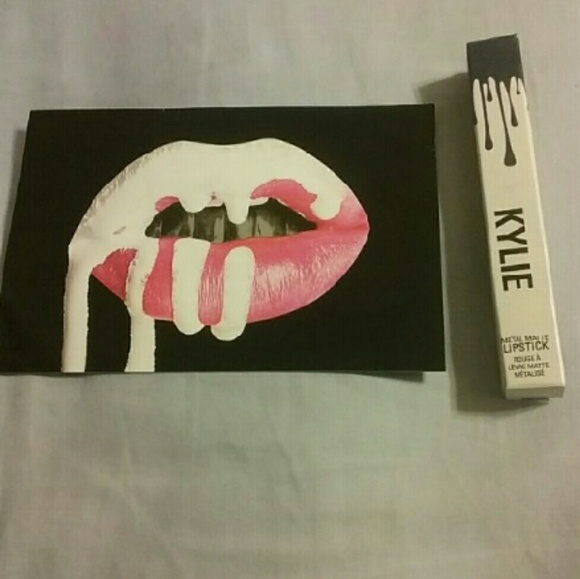 Kymajesty Metallic Liquid Lipstick