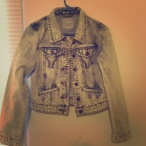 Acid washed blue jean jacket