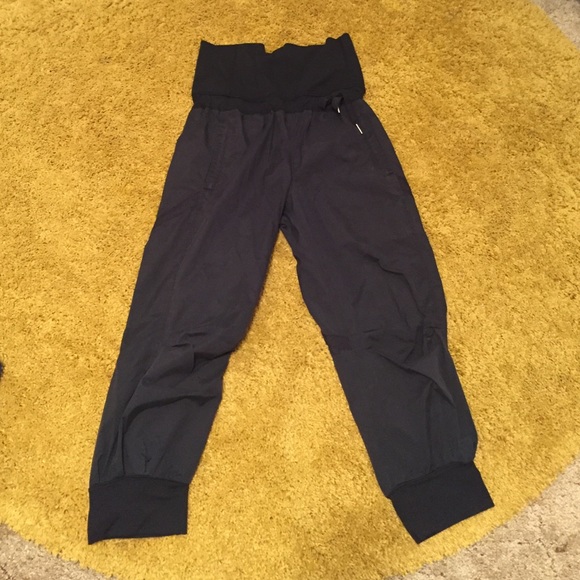 Lululemon joggers
