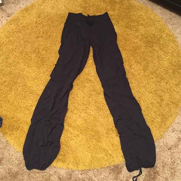 Lululemon parachute pants