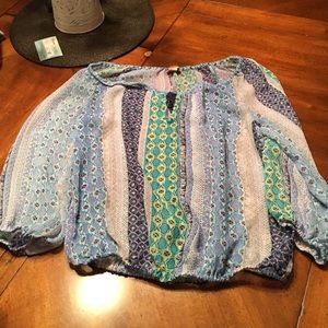 Long sleeve shirt