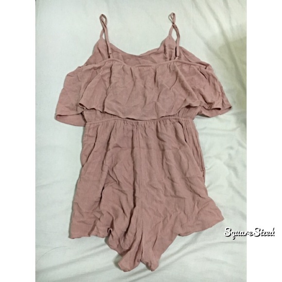 Pink romper - Picture 2 of 3