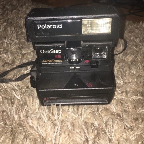 600 Polaroid Camera
