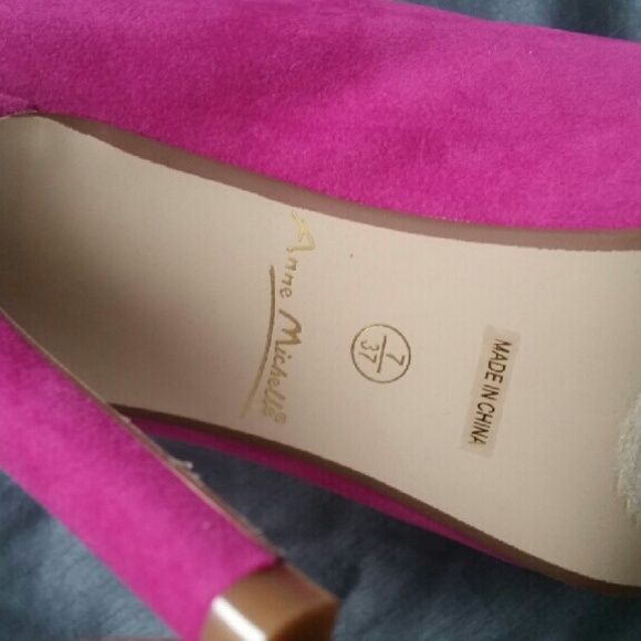 SALE!!! Sz 7 Pink Heels - Picture 2 of 5