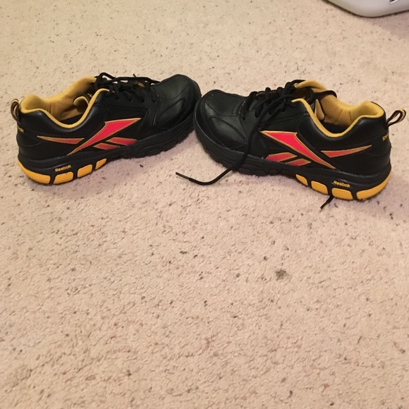 Reebok shoes, 9.5