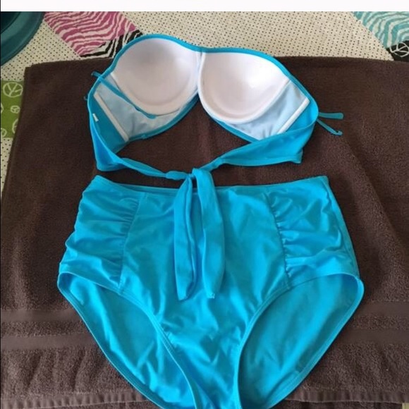 Plus size high waisted bikini - Picture 2 of 2
