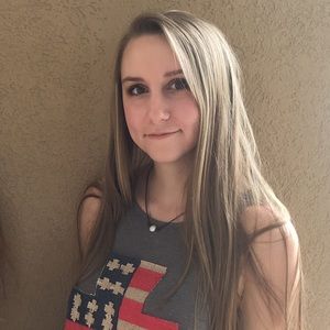 Meet your Posher, Tori