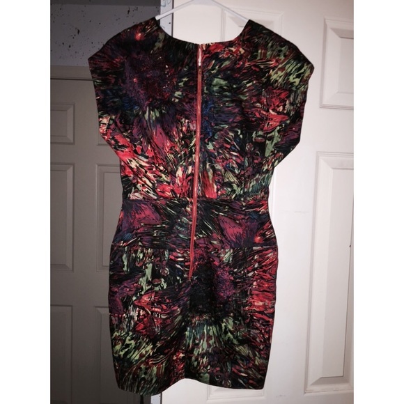 Colorful Print Form Fitting Structured Dress - Picture 2 of 4
