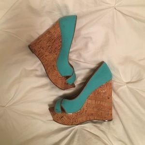 Jessica Simpson Wedges