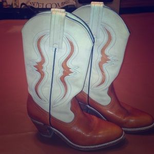 Frye Western Boots Size 7AA