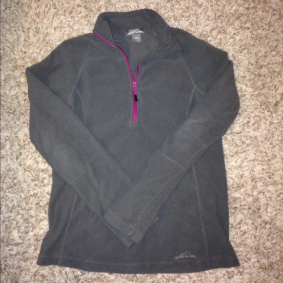 Small Eddie Bauer Sweatshirt