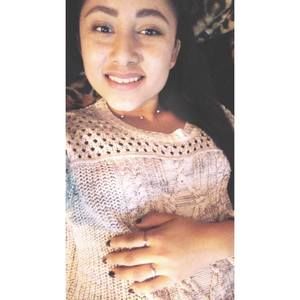 Meet your Posher, Rebeca