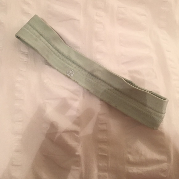 Lululemon headband!