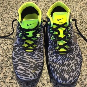 Nike Women's Free TR Connect 2 Size 7.5