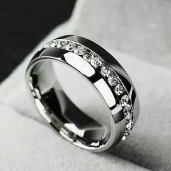 Crystal ring - Picture 2 of 3