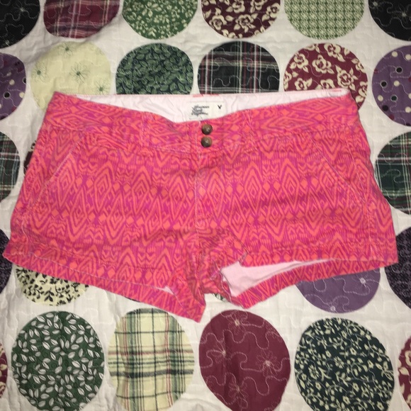 American Eagle Shorts!