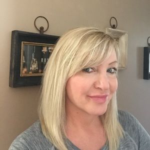 Meet your Posher, Tina