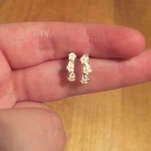 Flower hoop earrings