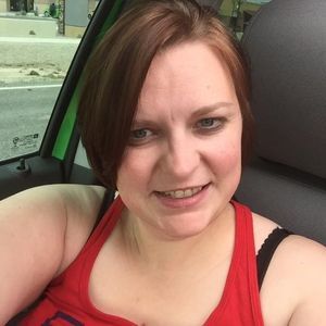 Meet your Posher, Holly