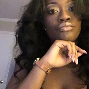Meet your Posher, Chamaya