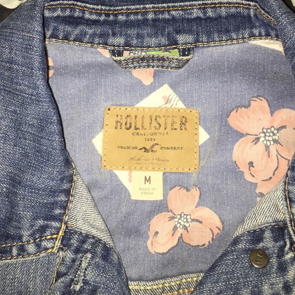 ‼️SOLD‼️ Hollister Jean Jacket - Picture 2 of 2