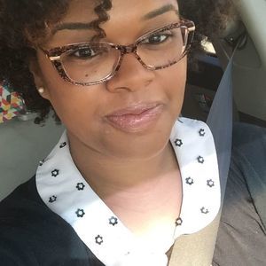 Meet your Posher, Cheri