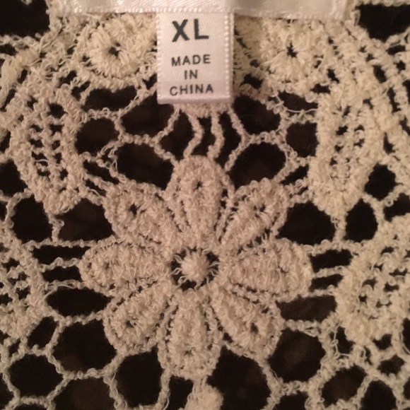 Cover up - Picture 2 of 2