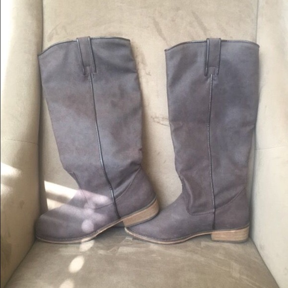 Brown boots