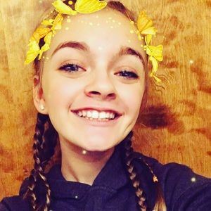 Meet your Posher, Faith