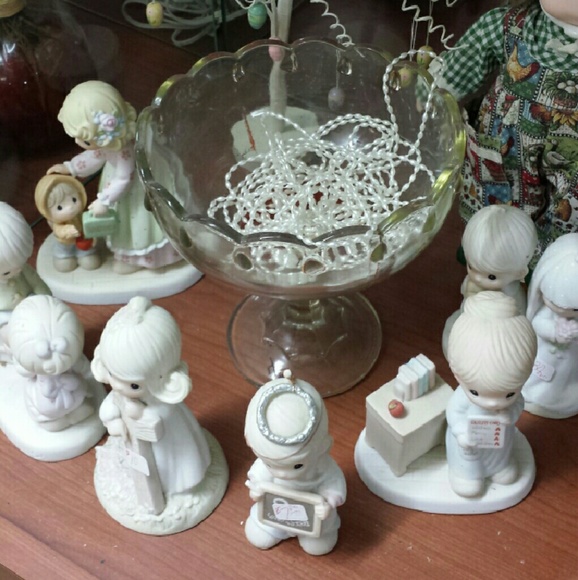 Figurines