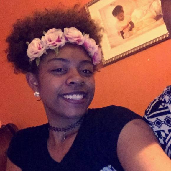 Meet your Posher, Naji-capri