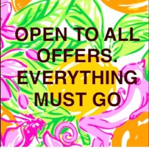 Everything must go 👏🏽👏🏽👗👠💃🏽😅