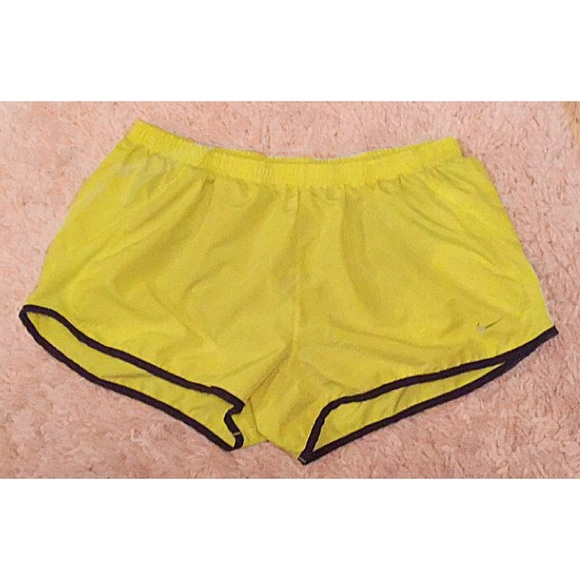 NIKE shorts ✔️