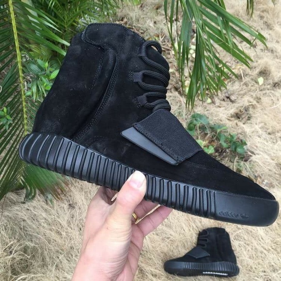 Yeezy boost 750
