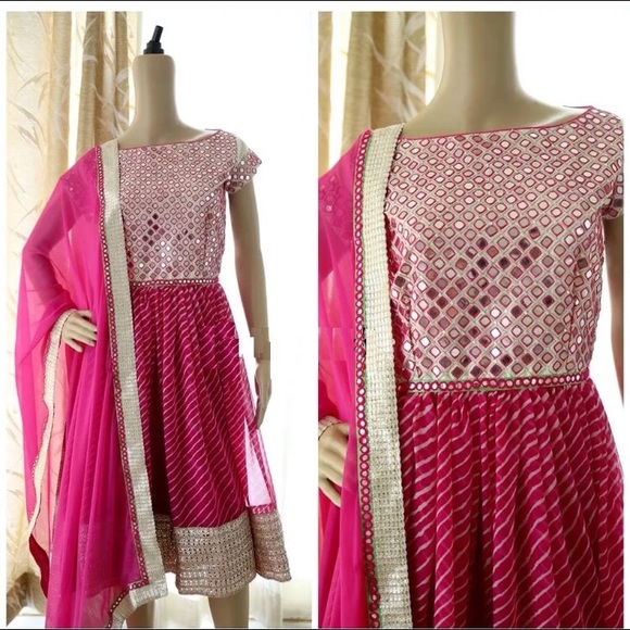 New Designer Kurta with mirror work - Picture 1 of 1