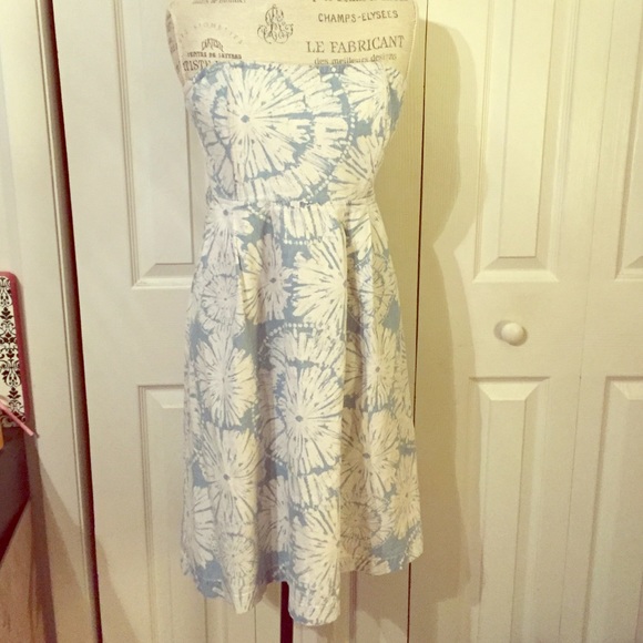 Denim strapless dress