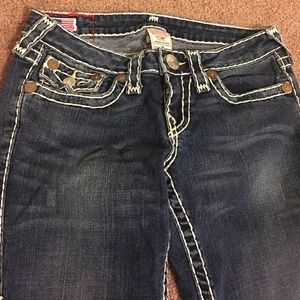 True Religion Joey Super T with white stitching