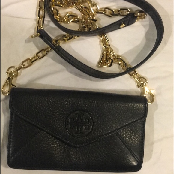 Tory Burch Handbags - ❌SOLD❌Tory Burch Navy Crossbody Bag