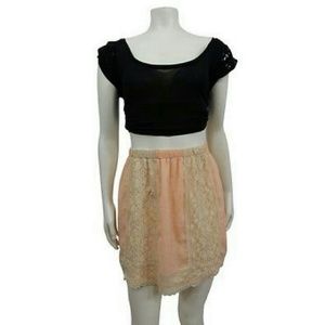 Urban Outfitters Kimchi Blue lace skirt S