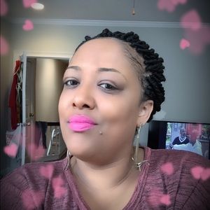 Meet your Posher, Kisha